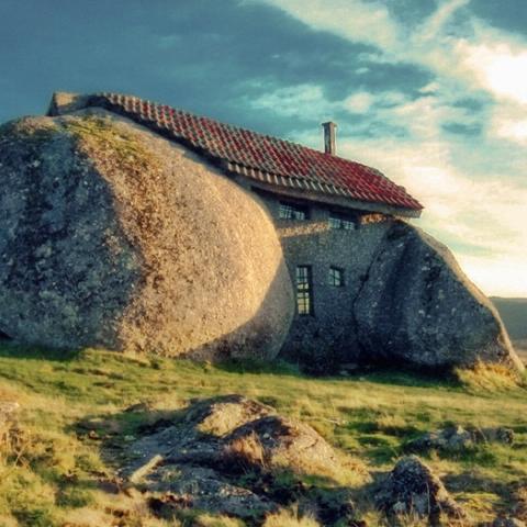 Stone House (Guimares, Portugal)